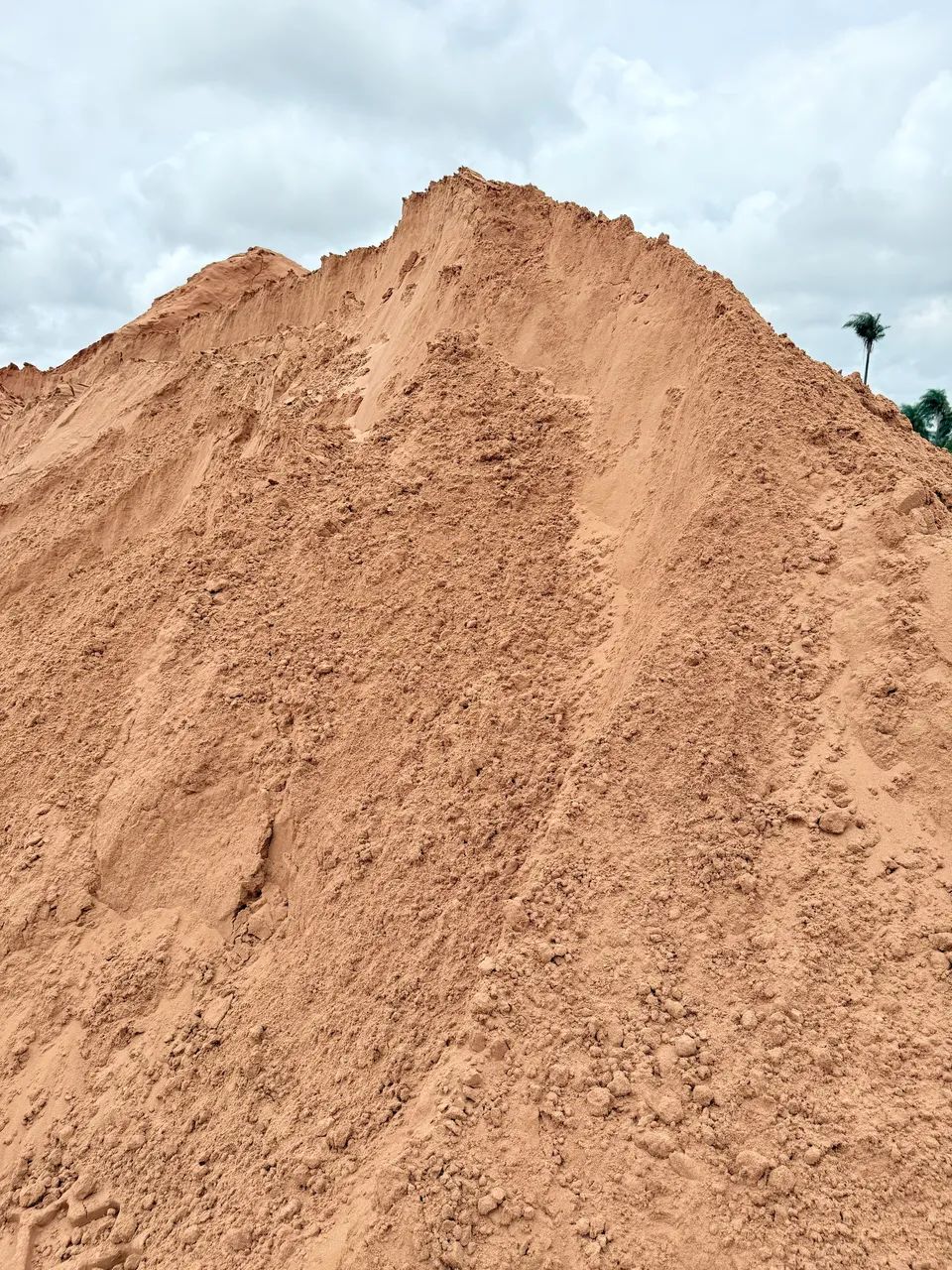 Caminhão com 5m3 de AREIA CLARA - Foto 3