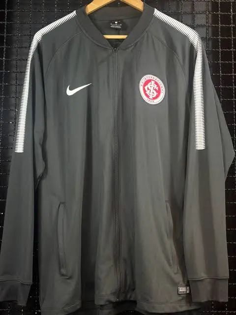 Jaqueta Nike  Internacional (P)