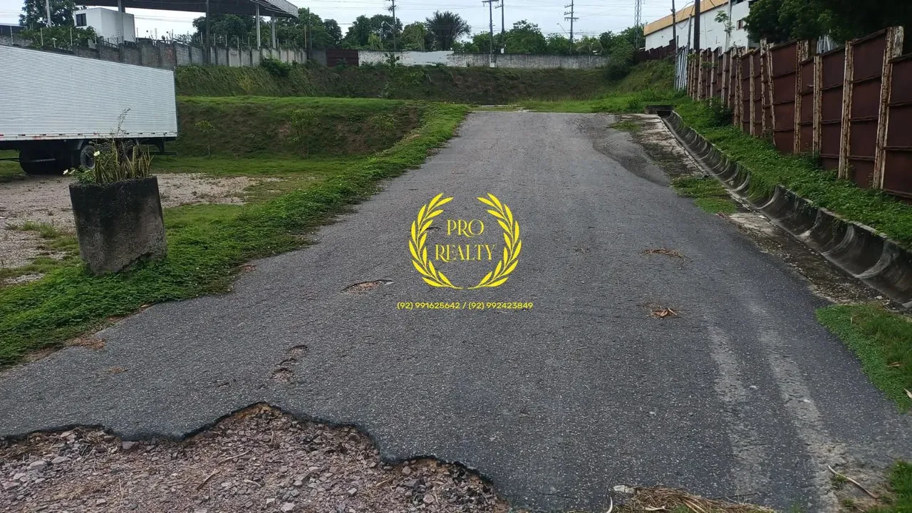Pátio com 8.000 m com Galpão em Distrito Industrial II - Manaus - AM