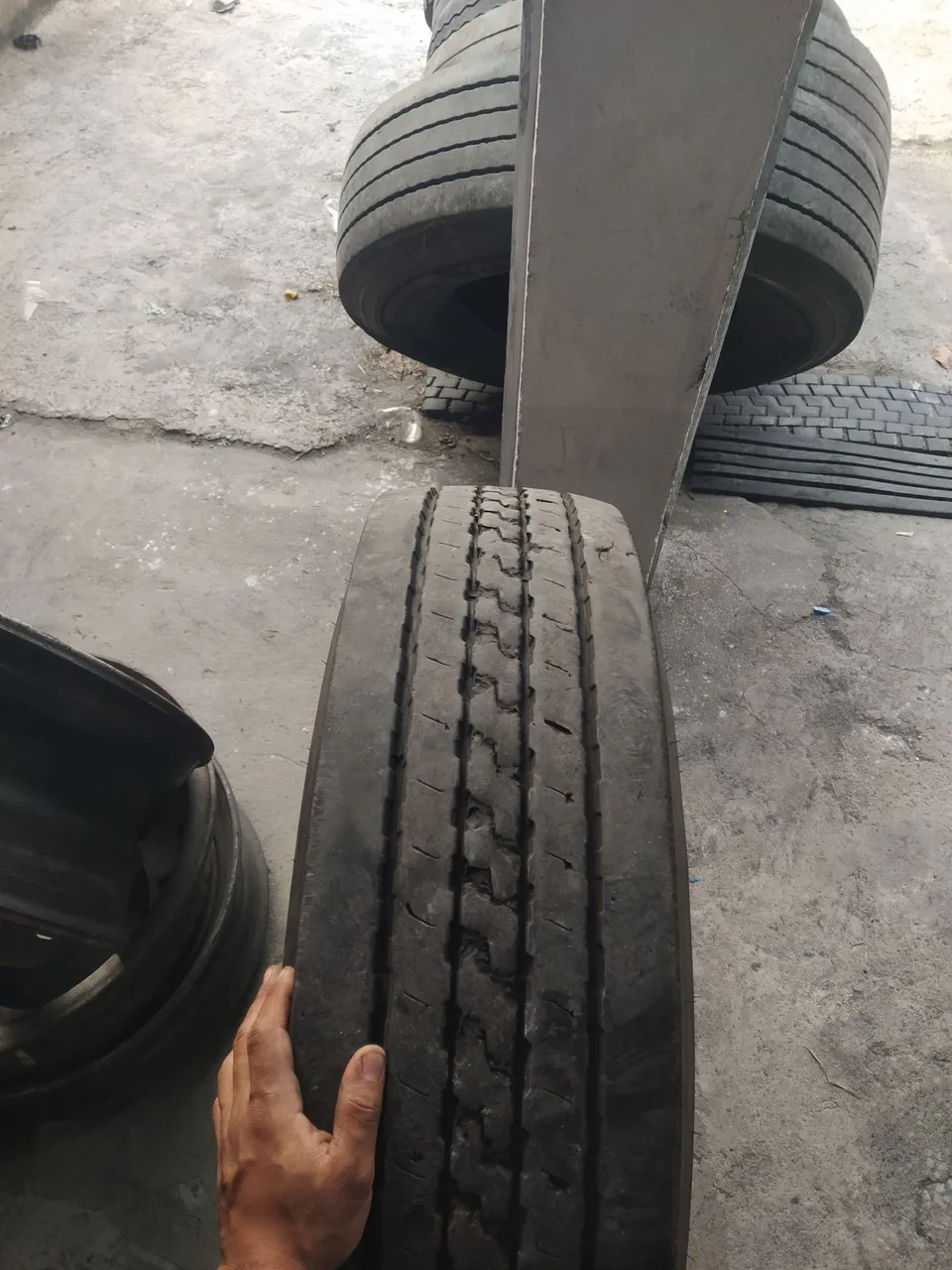 PROMOÇÃO PNEU GOODYEAR 295