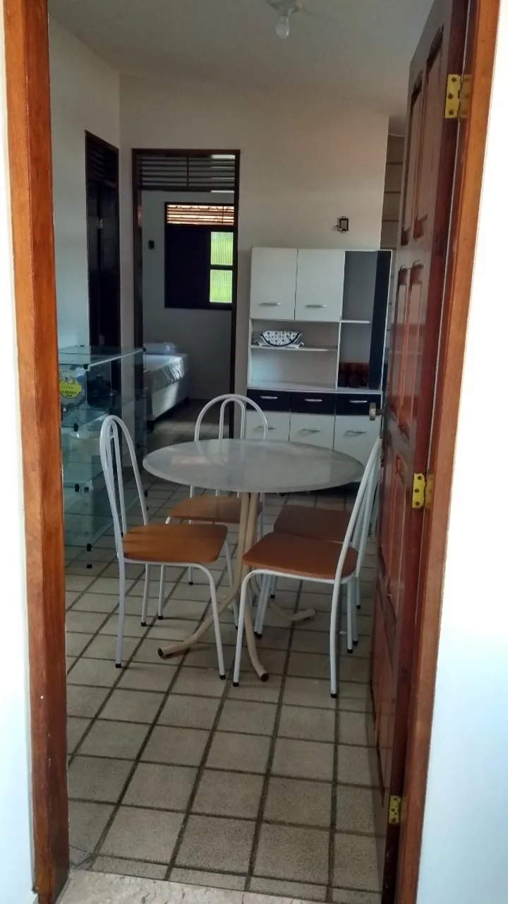Aluga-se quartos INDIVIDUAIS e mobiliados para HOMENS em ponta negra (Conjunto).