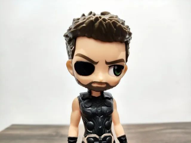 Boneco Thor Vingadores Guerra Infinita