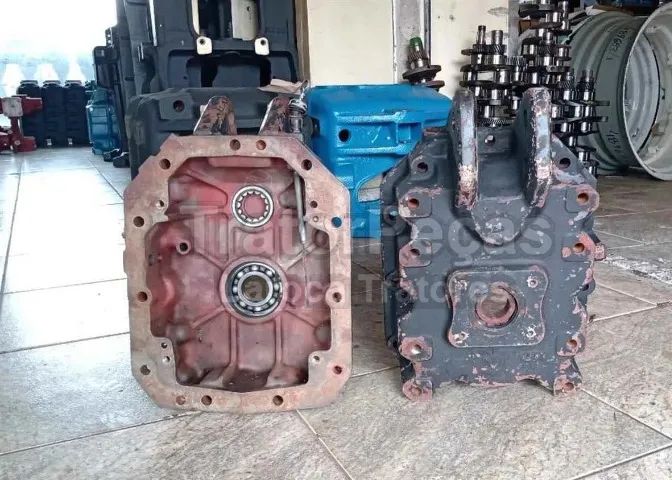 FERRO VELHO TRATORES  - Foto 6