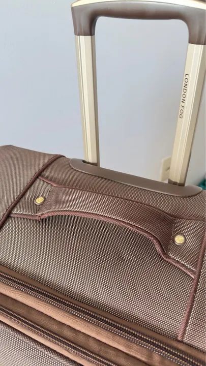 Mala grande de Viagem London Fog 23kg novíssima 