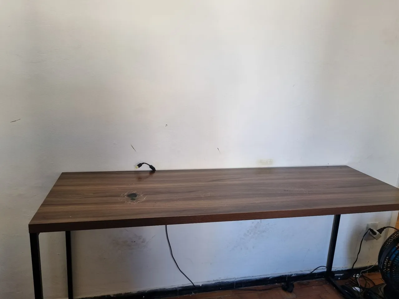 Escrivaninha Moderna com Design Elegante