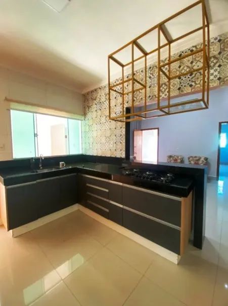 VENDO CASA EM NEOPOLIS / CM 8 - Foto 3