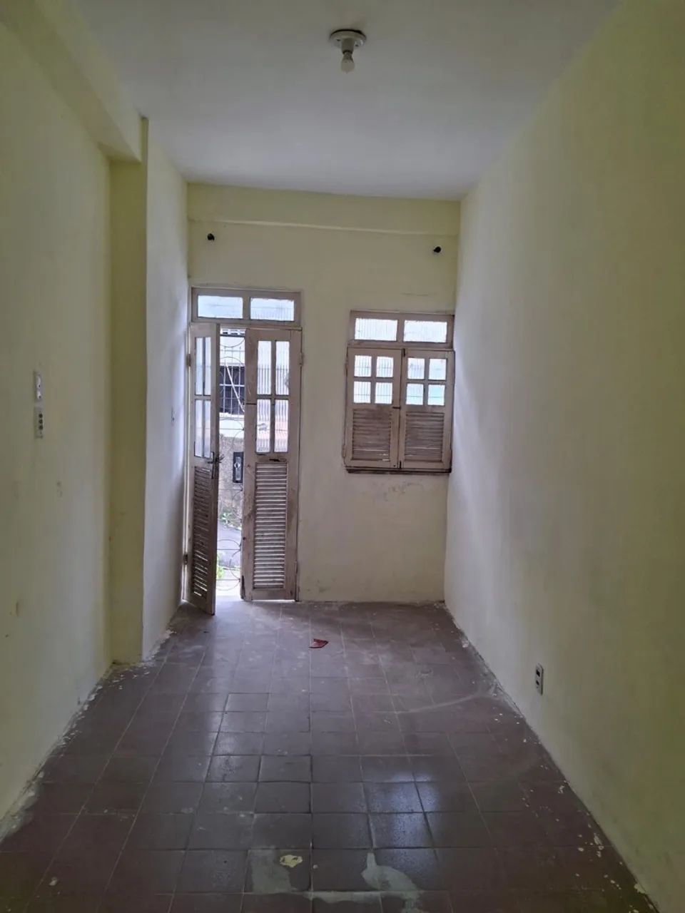 Casa 2/4, com laje pronta para outra casa, documentação completa 