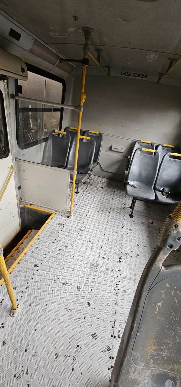 Ônibus  - Foto 4