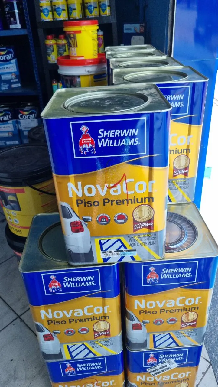 Tinta nova cor piso