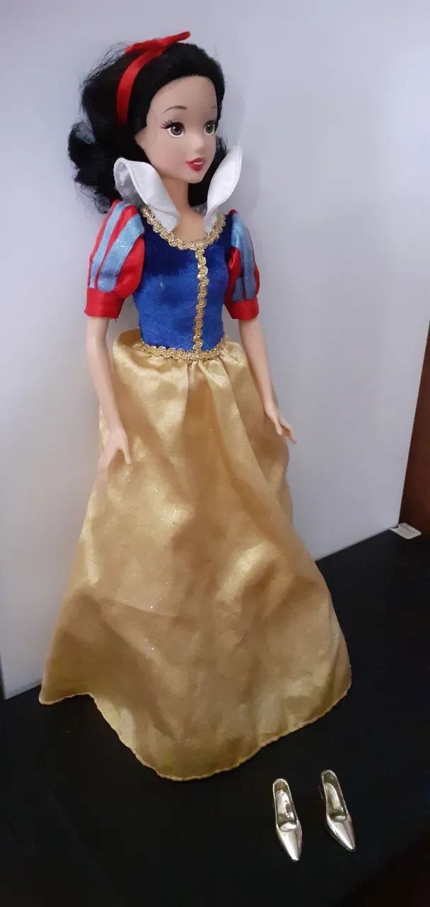 Boneca  Branca de Neve Disney - Foto 2