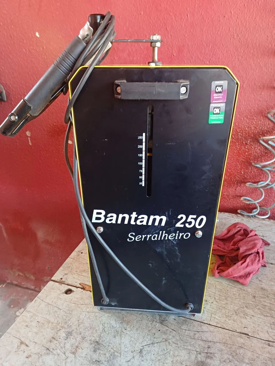 Máquina de Solda ESAB 250A  - Foto 5