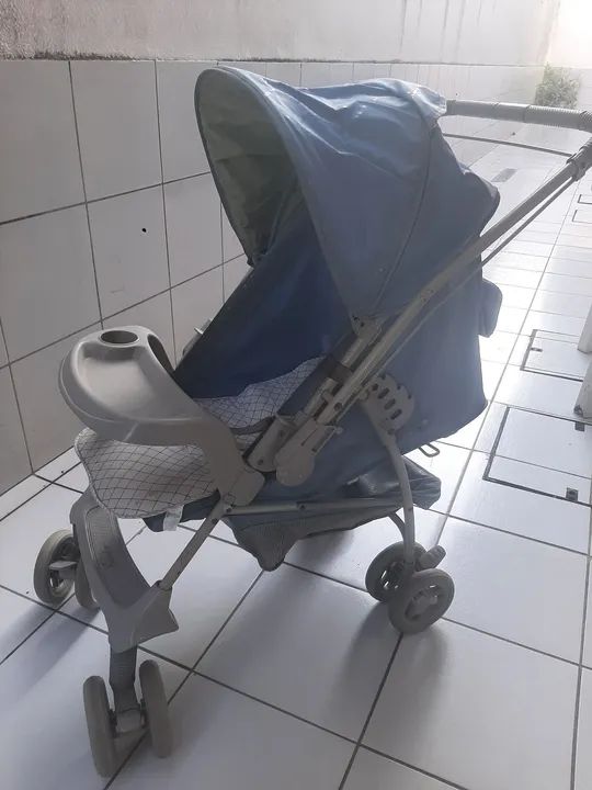 Carrinho de Bebê Usado - Azul - Foto 4