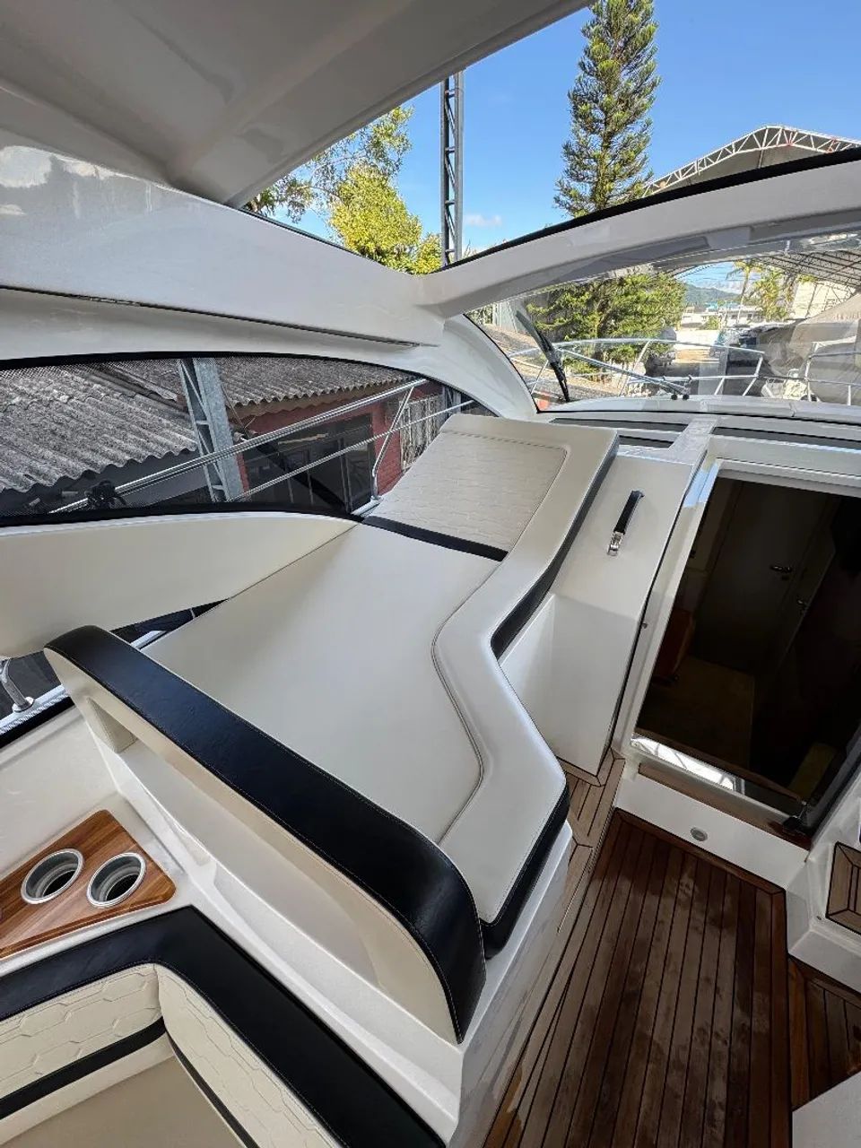 Focker 420 Gran Coupé - 2024 x2 Volvo D4 320 HP ñ Phantom Triton Fs Sessa Nx - Foto 11