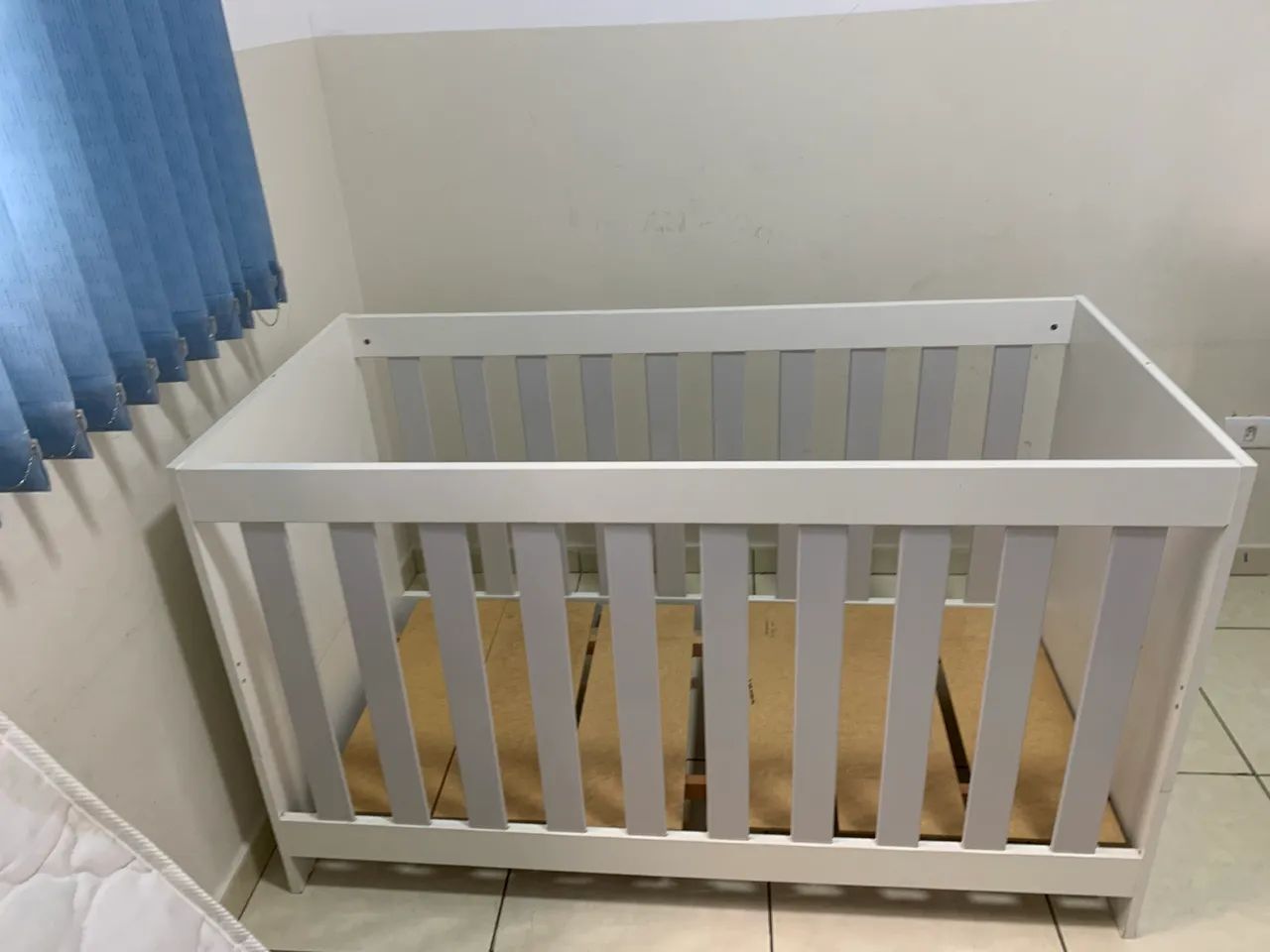 Berço que vira mini cama64520808086018121