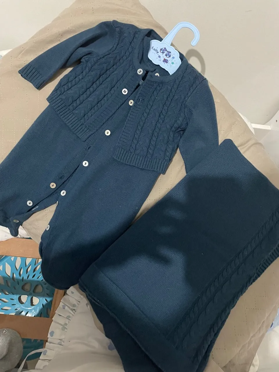 Conjunto de Tricot Azul Bebê - Perfeito para o seu príncipe!