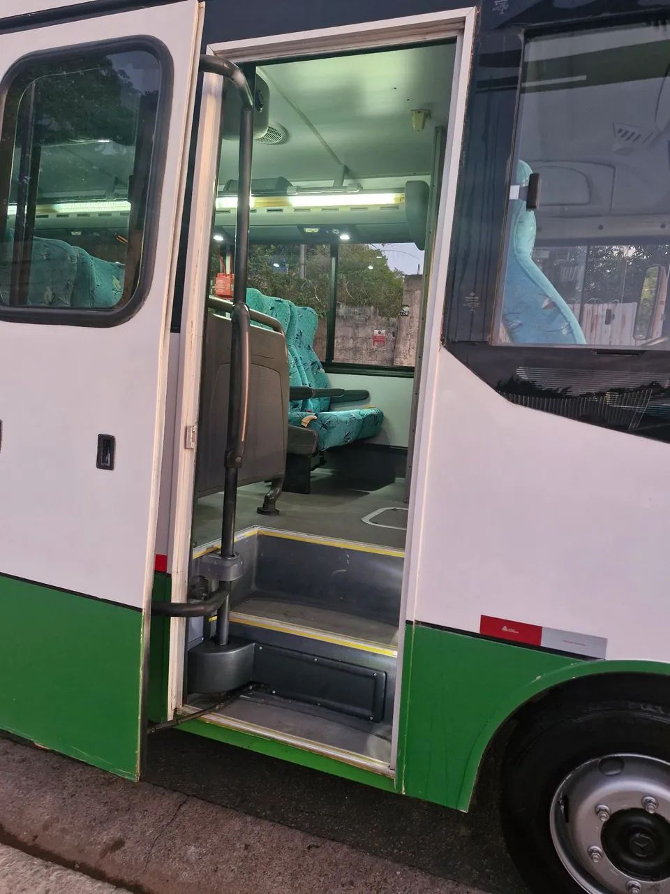 MICRO ÔNIBUS MASCARELO MERCEDES-BENZ  - Foto 8