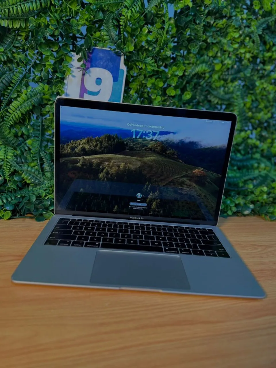 macbook air 2018 i5