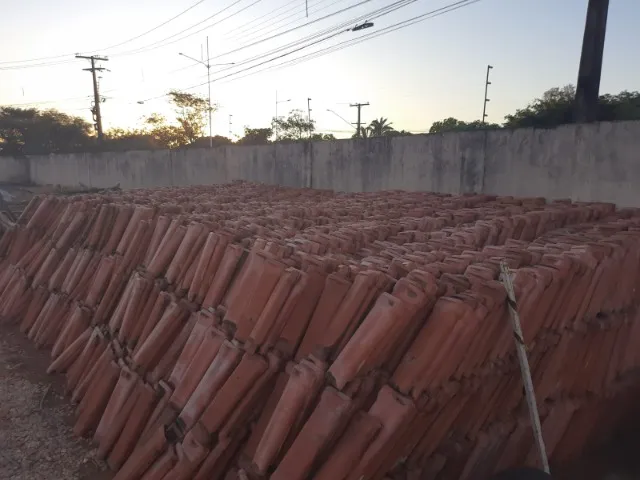 TELHAS, VIGOTAS E CAIBROS