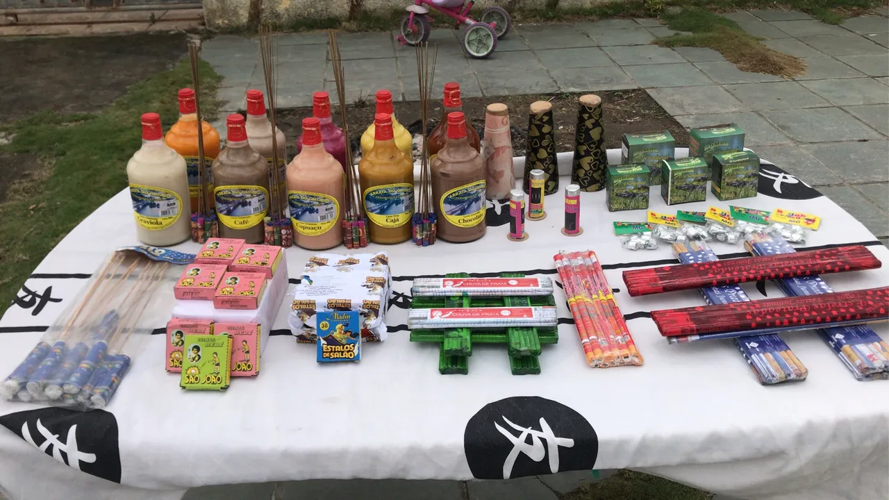 Licor de CACHOEIRA & Fogos de artifício para festa junina