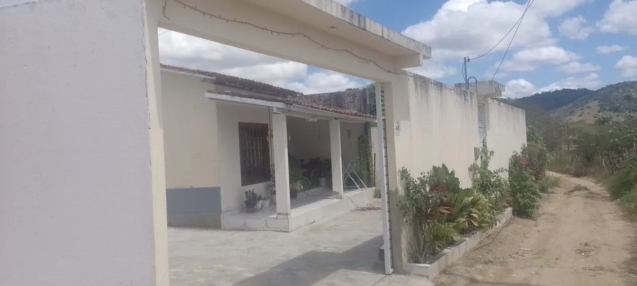 Chácara com Casa, / Agrestina / Piscina e Churrasqueira, Pomar