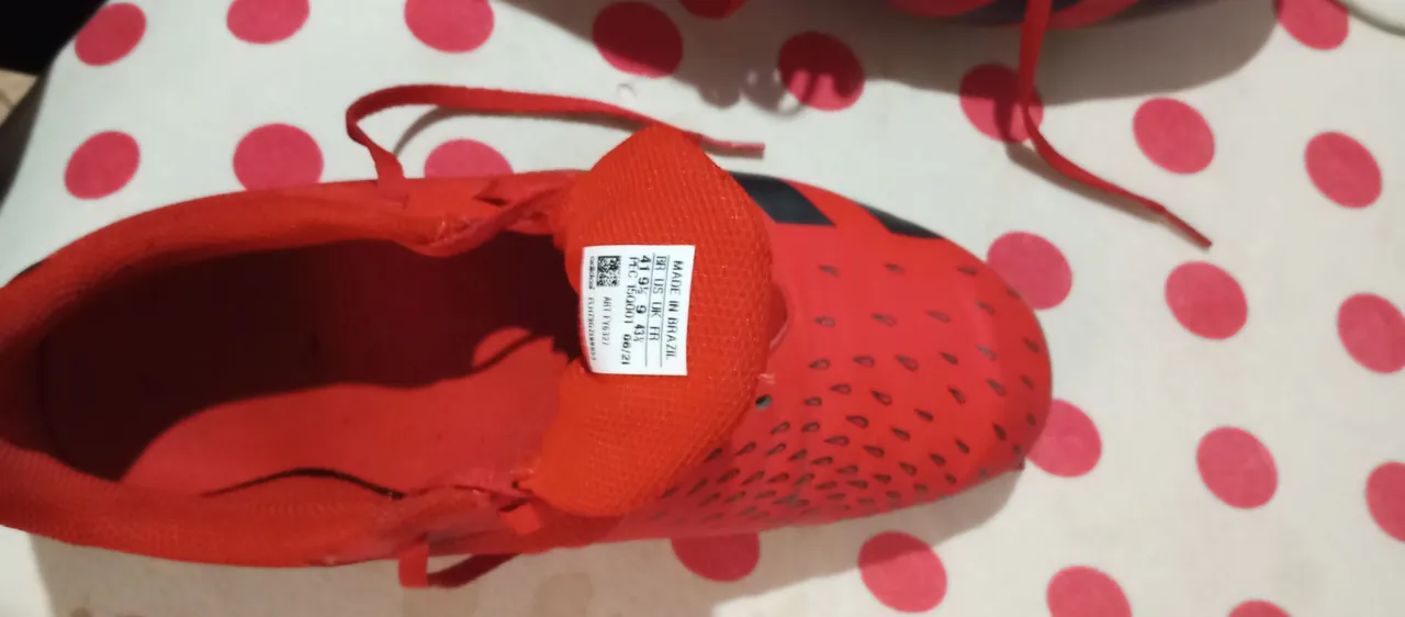 Chuteira Adidas Predator Vermelha - Futebol