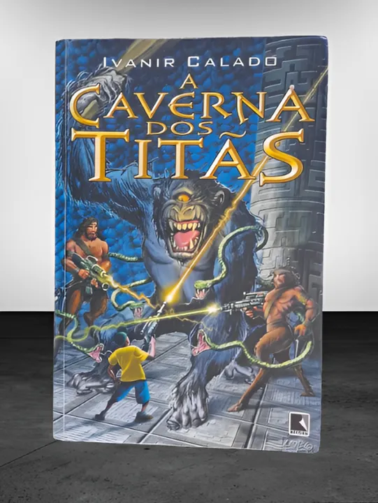 Livro - A caverna dos Titãs