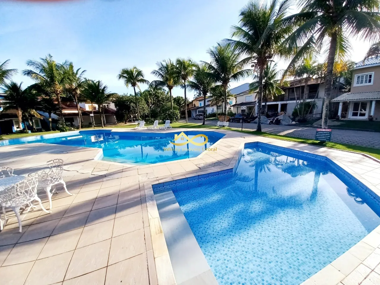 4 dormitórios - 200m praia- quadra de tênis