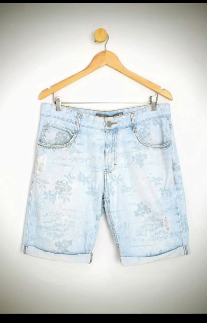 Bermuda Masculina Clock House 40