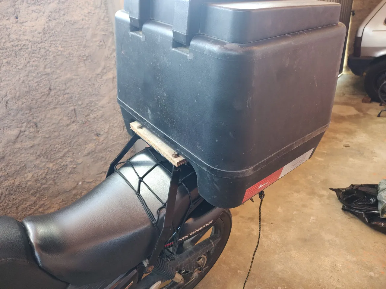 Baú para Moto -80 litros Ideal para Entregas e Transporte