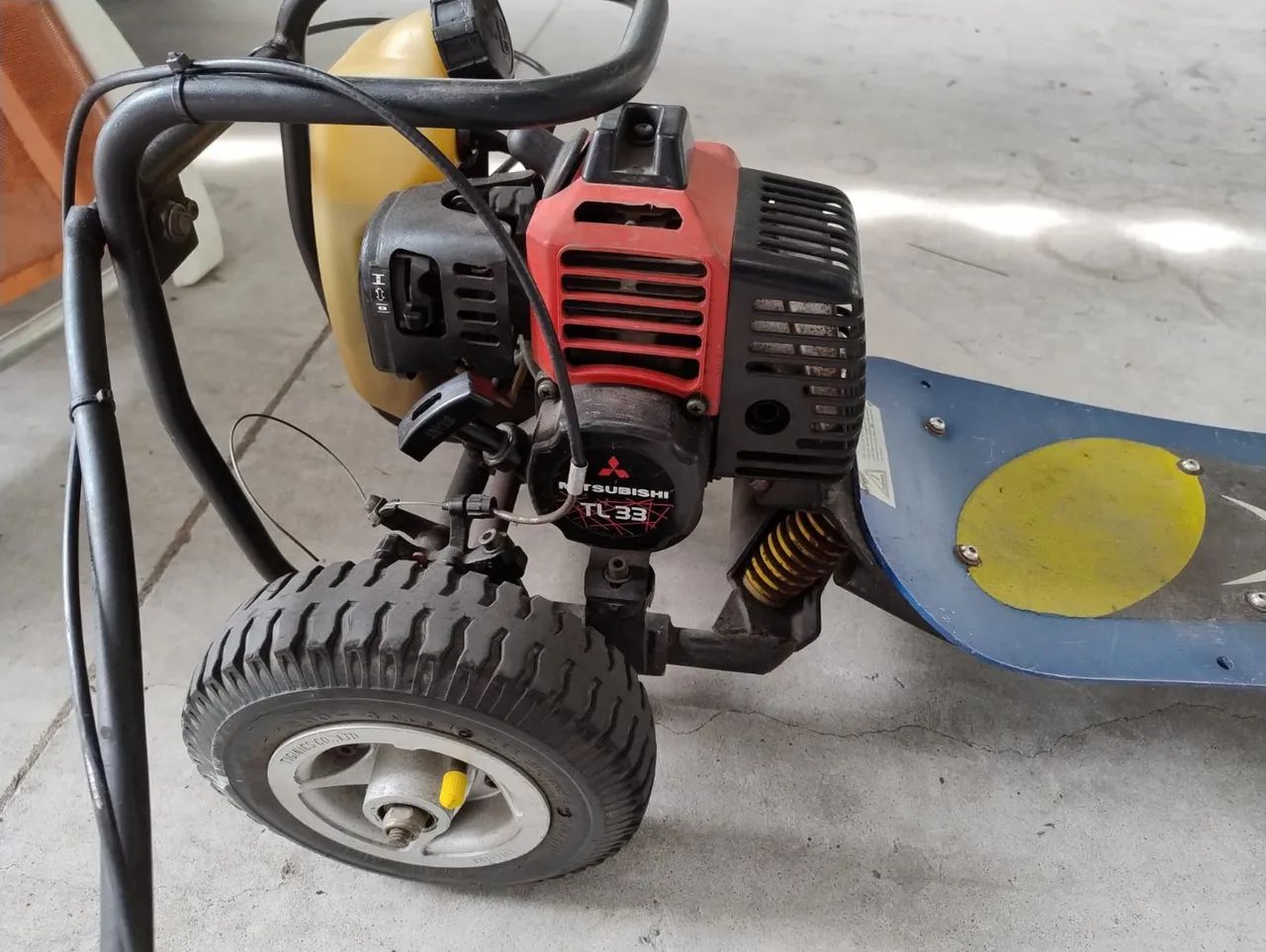 SKATE MOTORIZADO A GASOLINA  - Foto 4