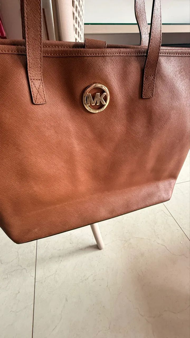 BOLSA MICHAEL KORS COURO - Foto 4