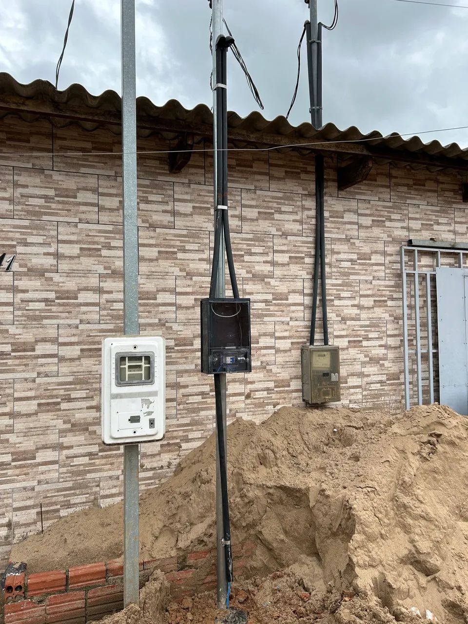 Poste padrão  - Foto 4