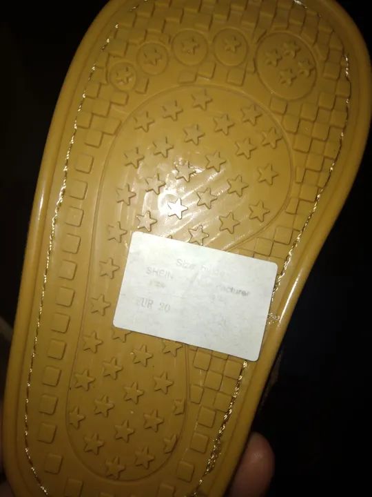 Botinha com antiderrapante  - Foto 4