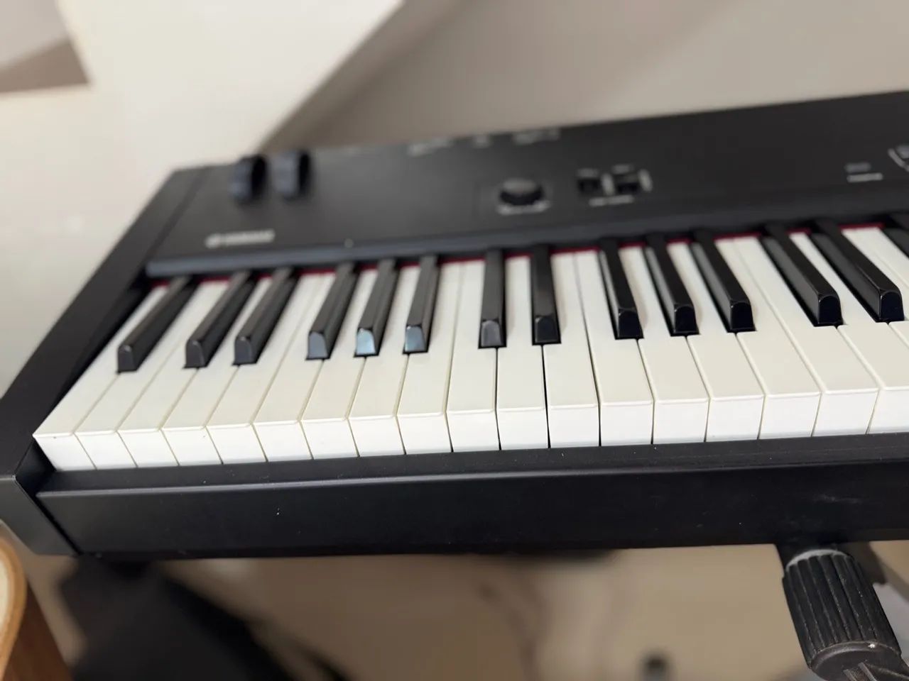 Piano Digital Yamaha CP33  - Foto 2