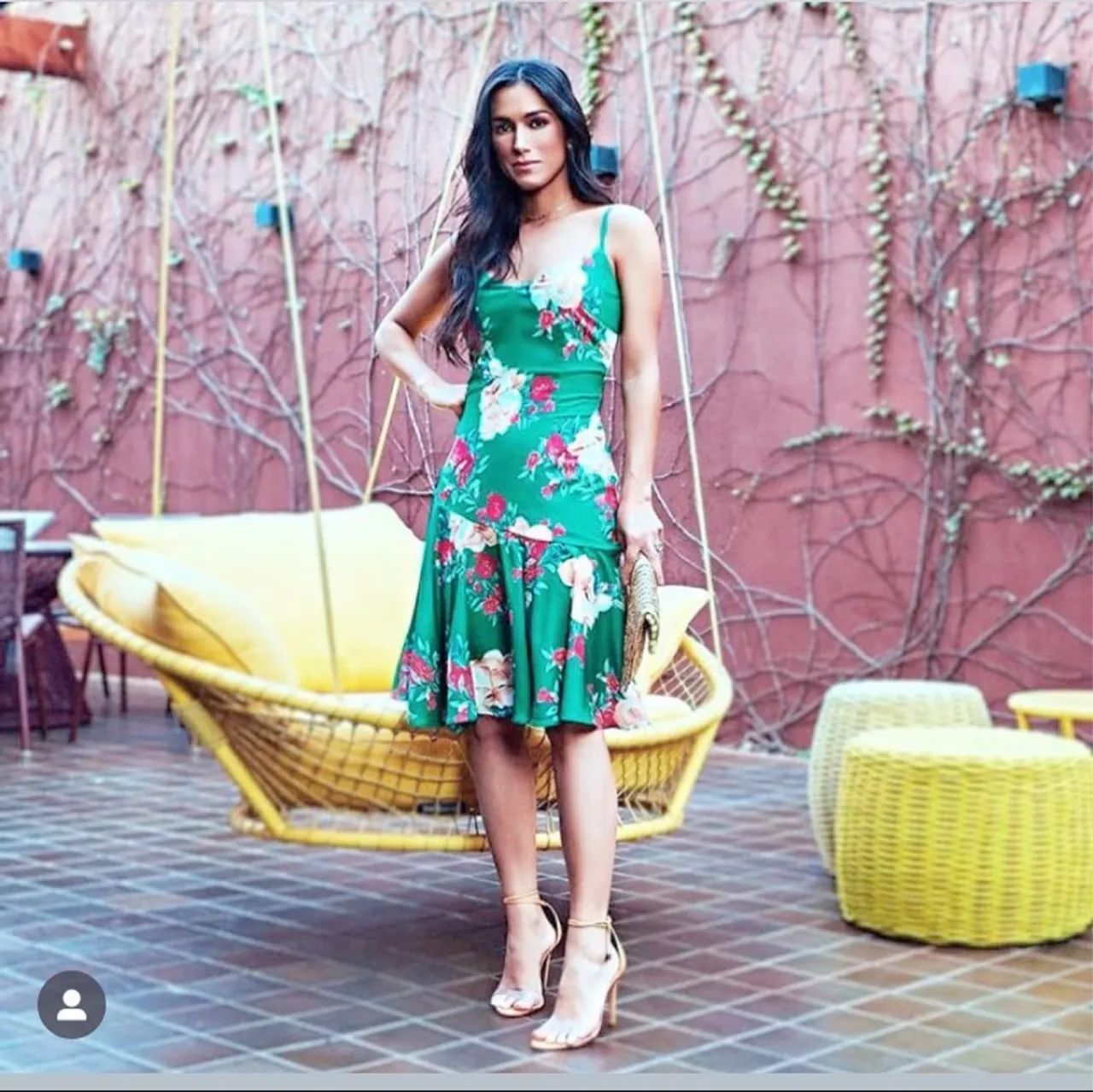 Vestido Floral - TAM. P 2x32,50