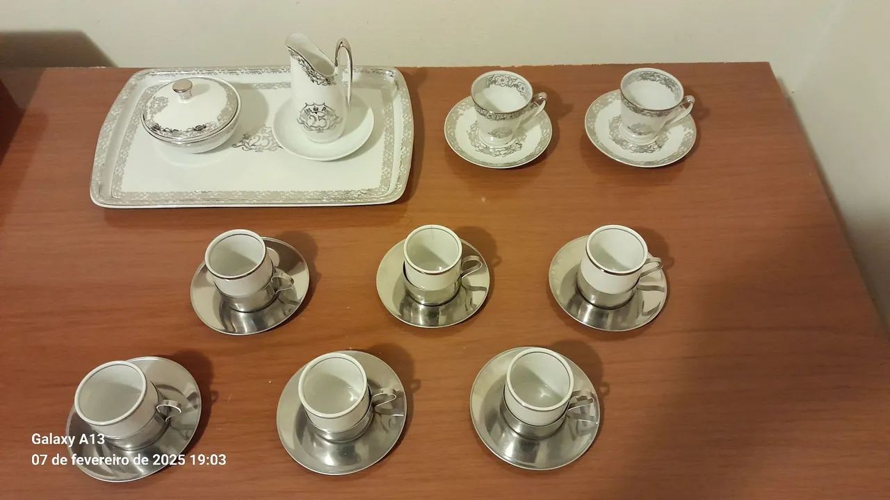 Jogo de xícaras para café 