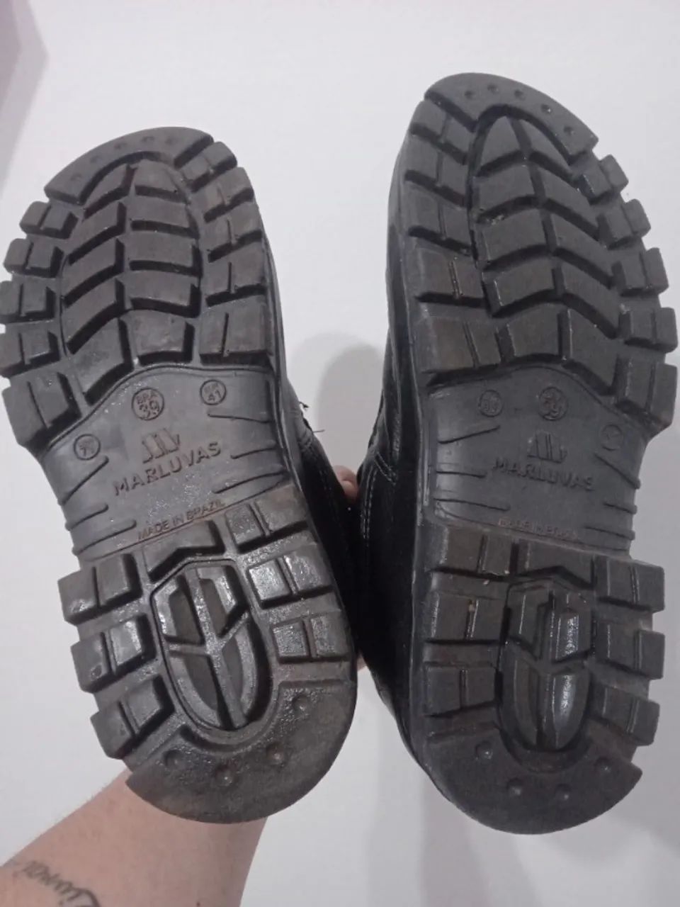 (Bota tamanho 39)e (cinta de segurança tamanho M)  - Foto 6