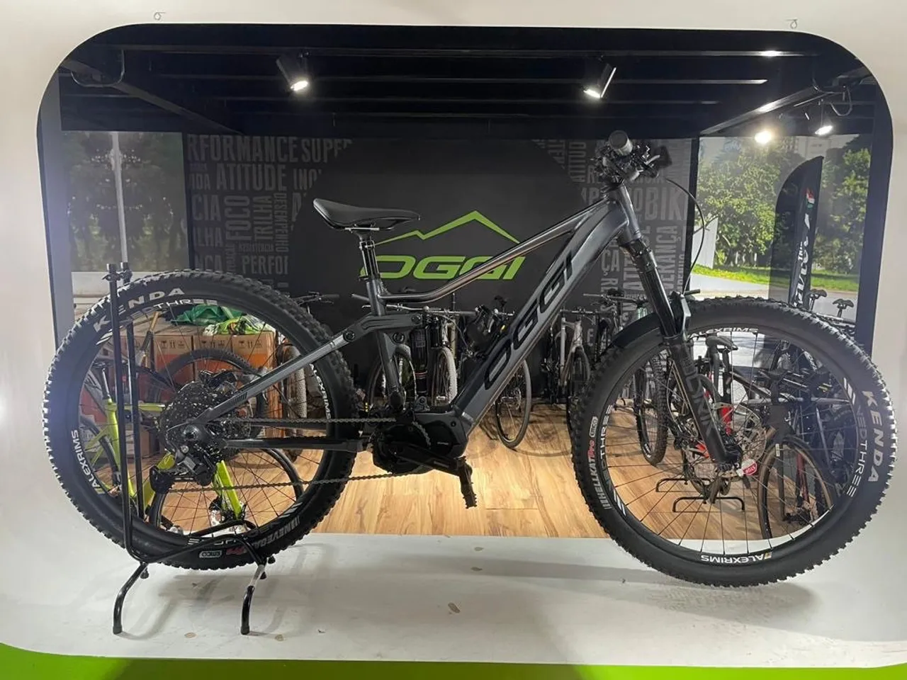 Bicicleta Elétrica OGGI - BICICLETA ELETRICA OGGI 29 FORZA CINZA