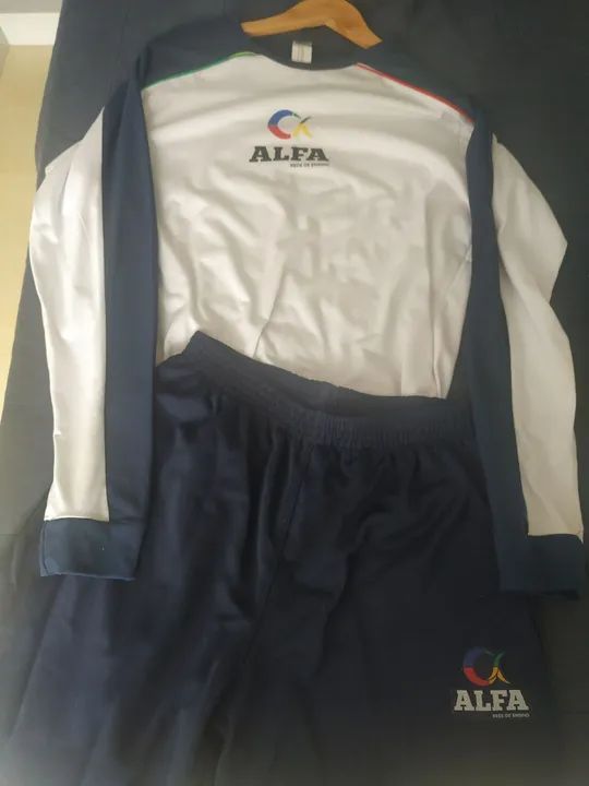 Calca e Camiseta manga longa Alfa