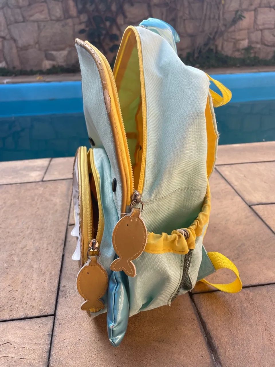 Mochila Skip Hop Tubarão 