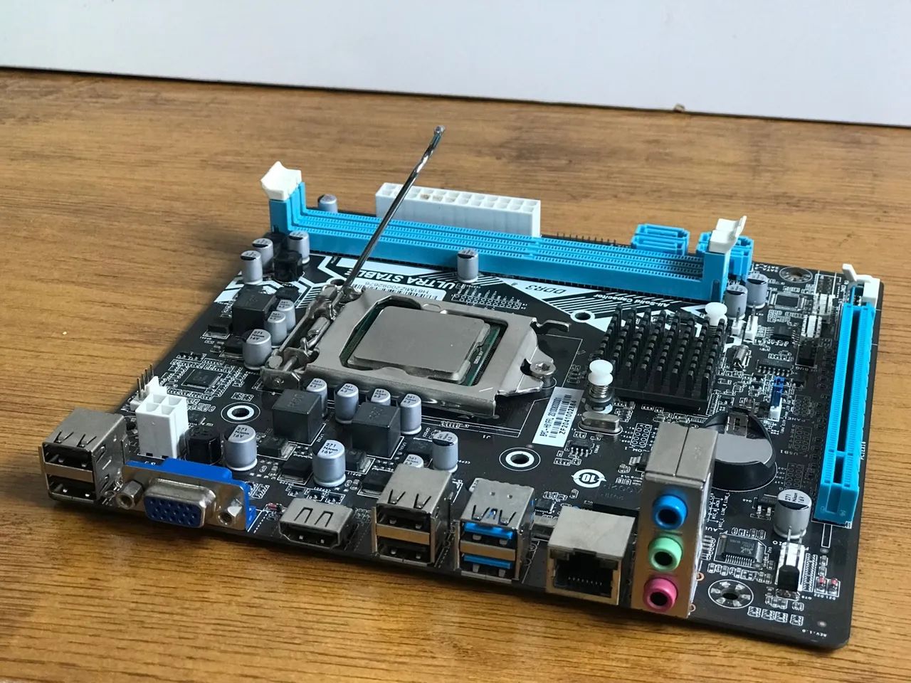 Placa mãe + Processador i5 - Foto 3