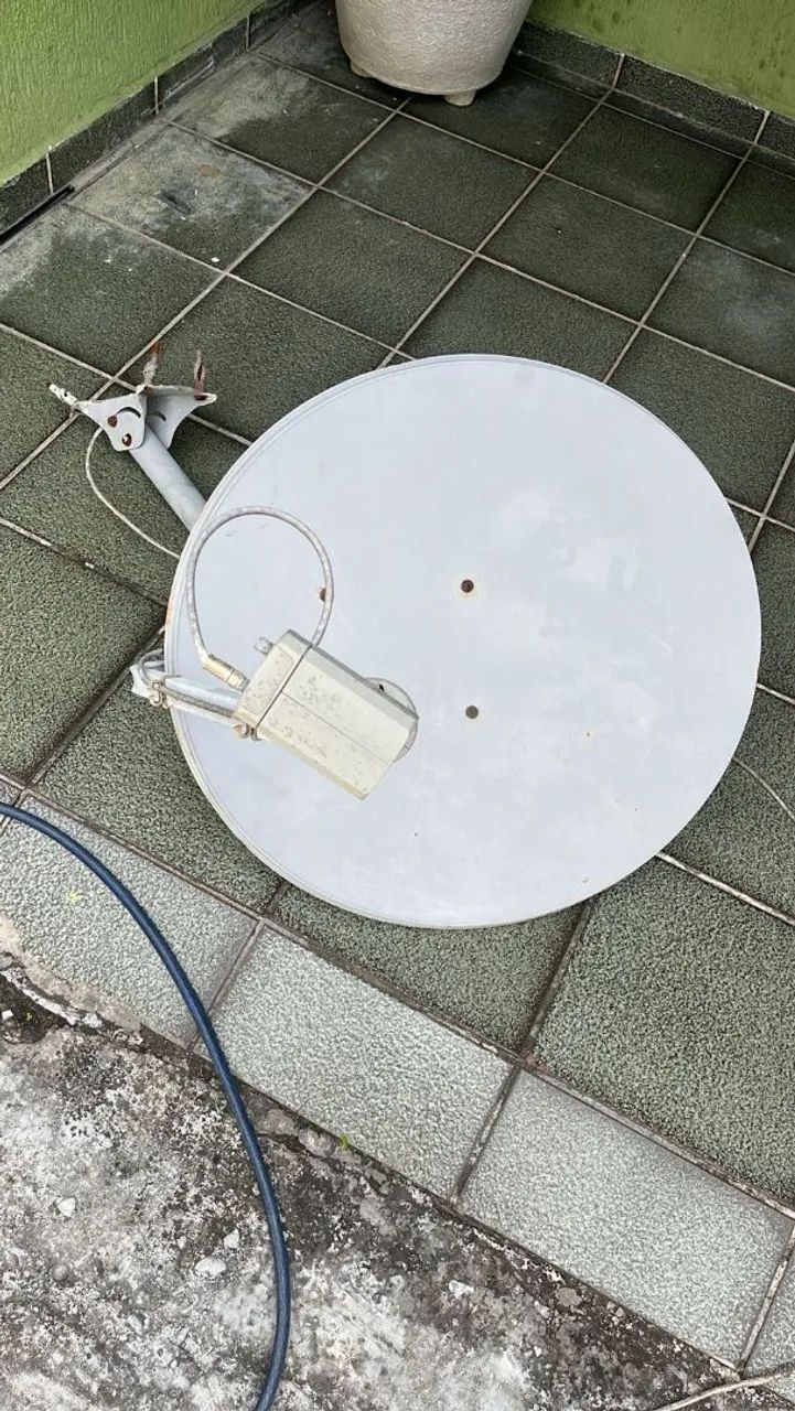 Antena parabólica 64290075409410122