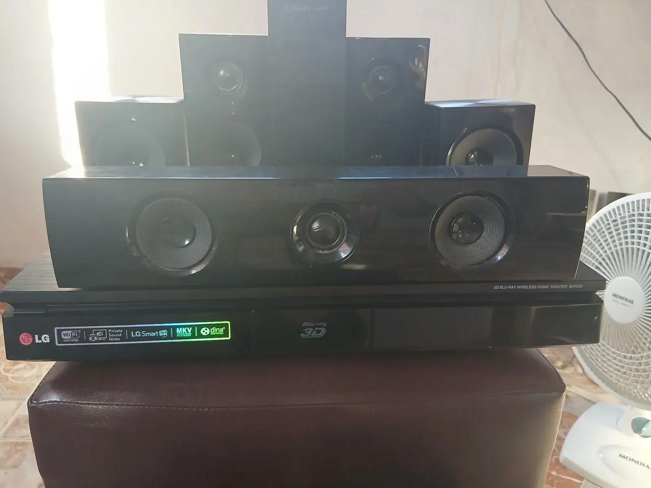 Home Theater Blu-ray LG BH7230 3D Wireless, 1.200 rms de potência