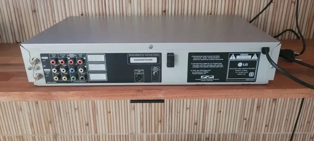 GRAVADOR VCR P/DVD LG RC6900B. PEÇAS OU CONSERTO. NO ESTADO! - Foto 4