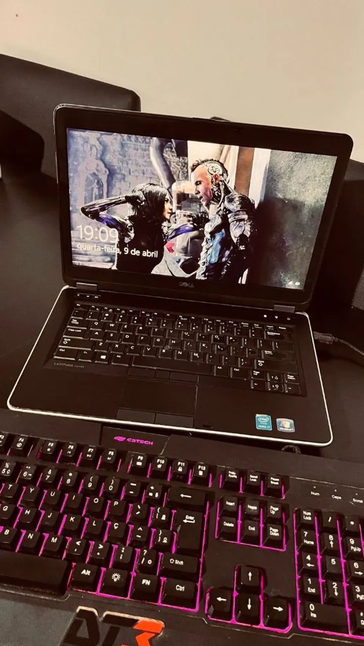 Notebook Dell Gamer I7 4 geração, placa de video HD Radeon 8600M SSD 256gb  