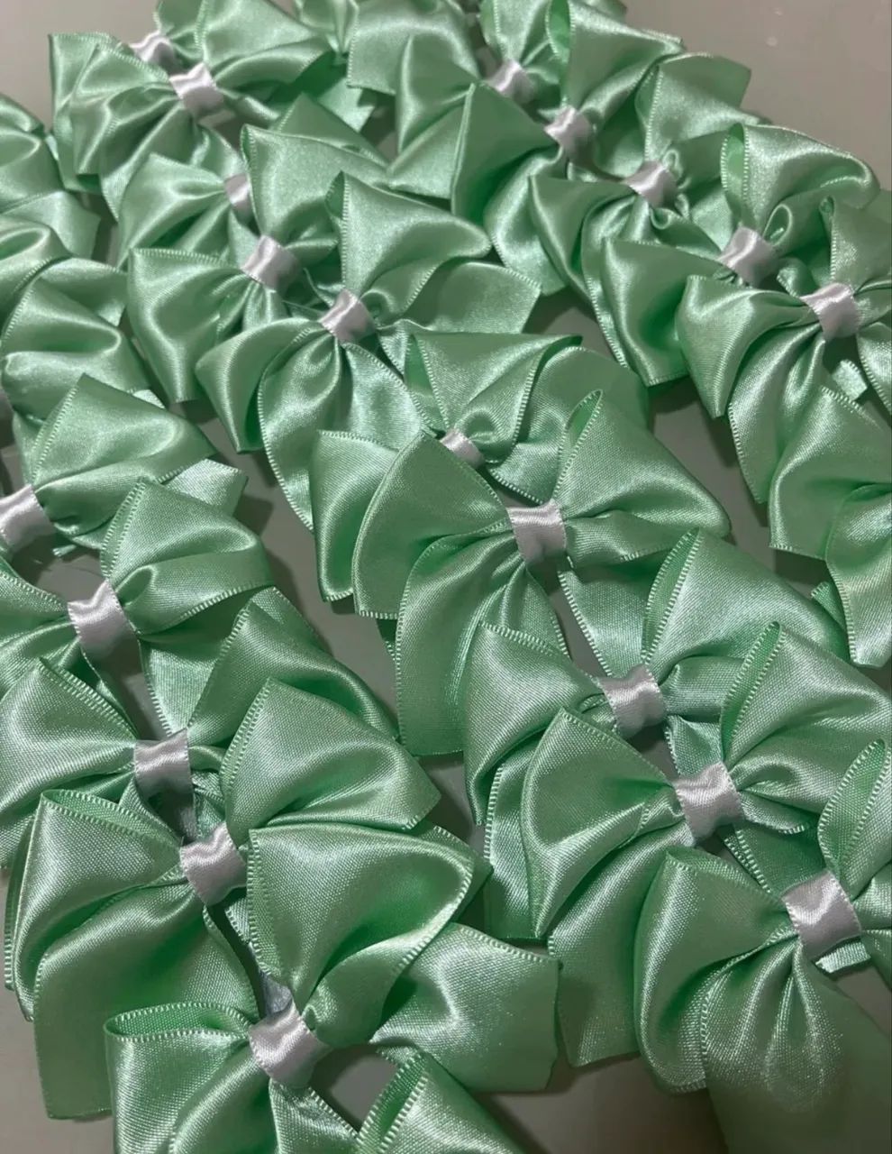 Fitas cetim, laços. Material artesanato e detalhes decoração