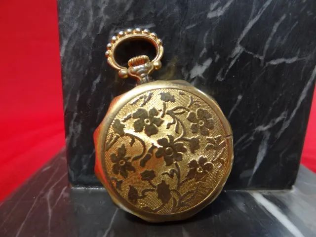 RELÓGIO SUIÇO COURBELIN, Funcionando. De bolso ou cordão. - Foto 3