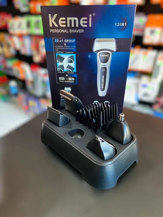 MÁQUINA DE CORTAR CABELO PROFISSIONAL KEMEI KM-671 - Foto 4