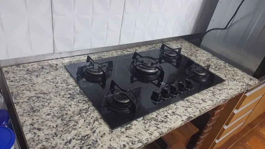 FOGÃO COOKTOP ELETROUX SUPER CONSERVADO COM 5 BOCAS - Foto 5