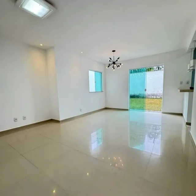 Vendo casa em São Francisco Cariacica